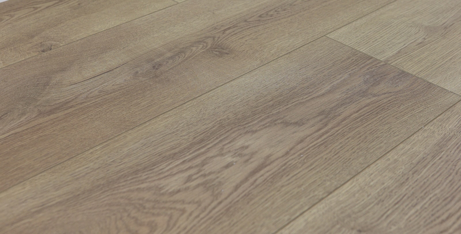 Pavimento laminato Mammut Plus 4725 Oak Natural
